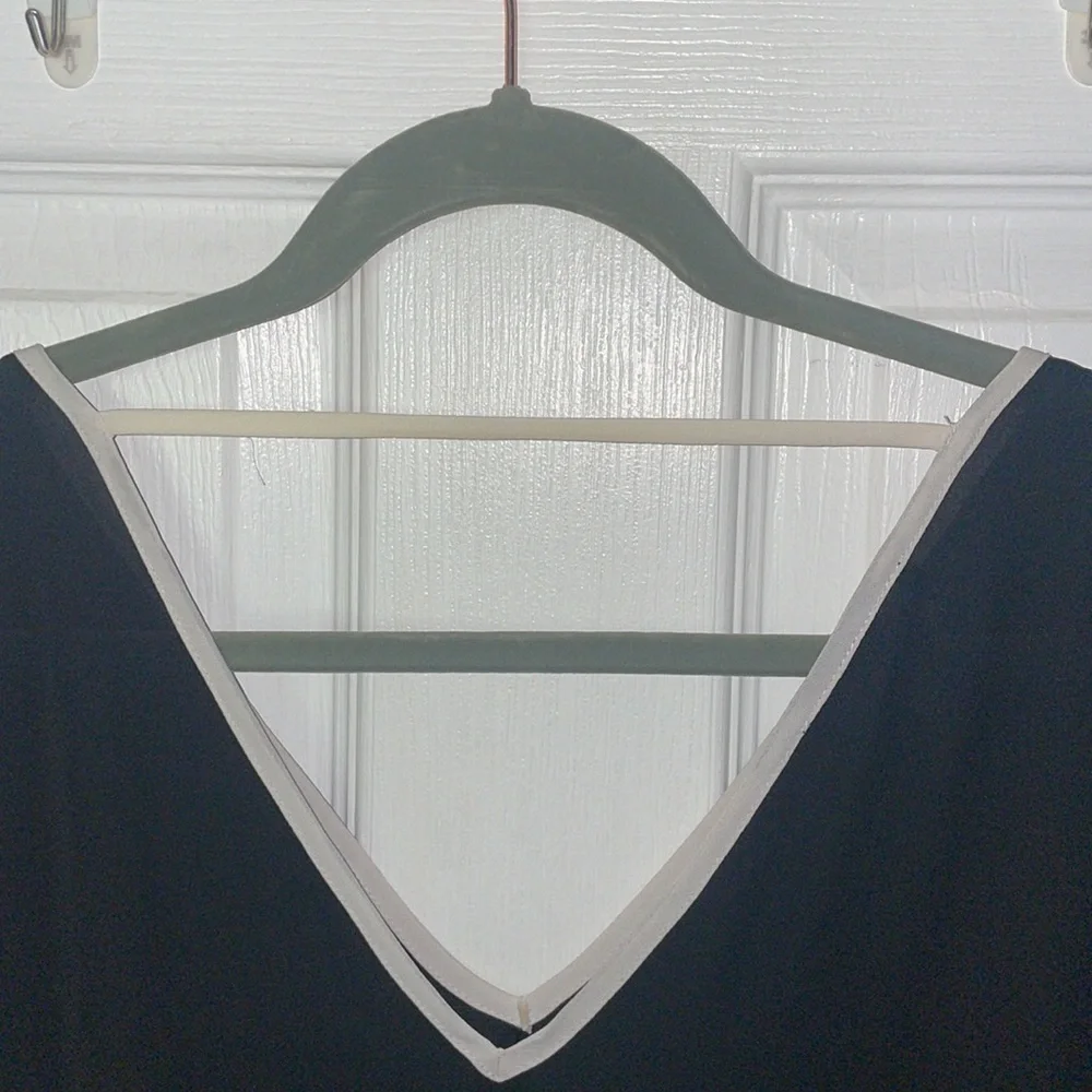 BCX Black and White Poncho Top - Picture 2 of 5